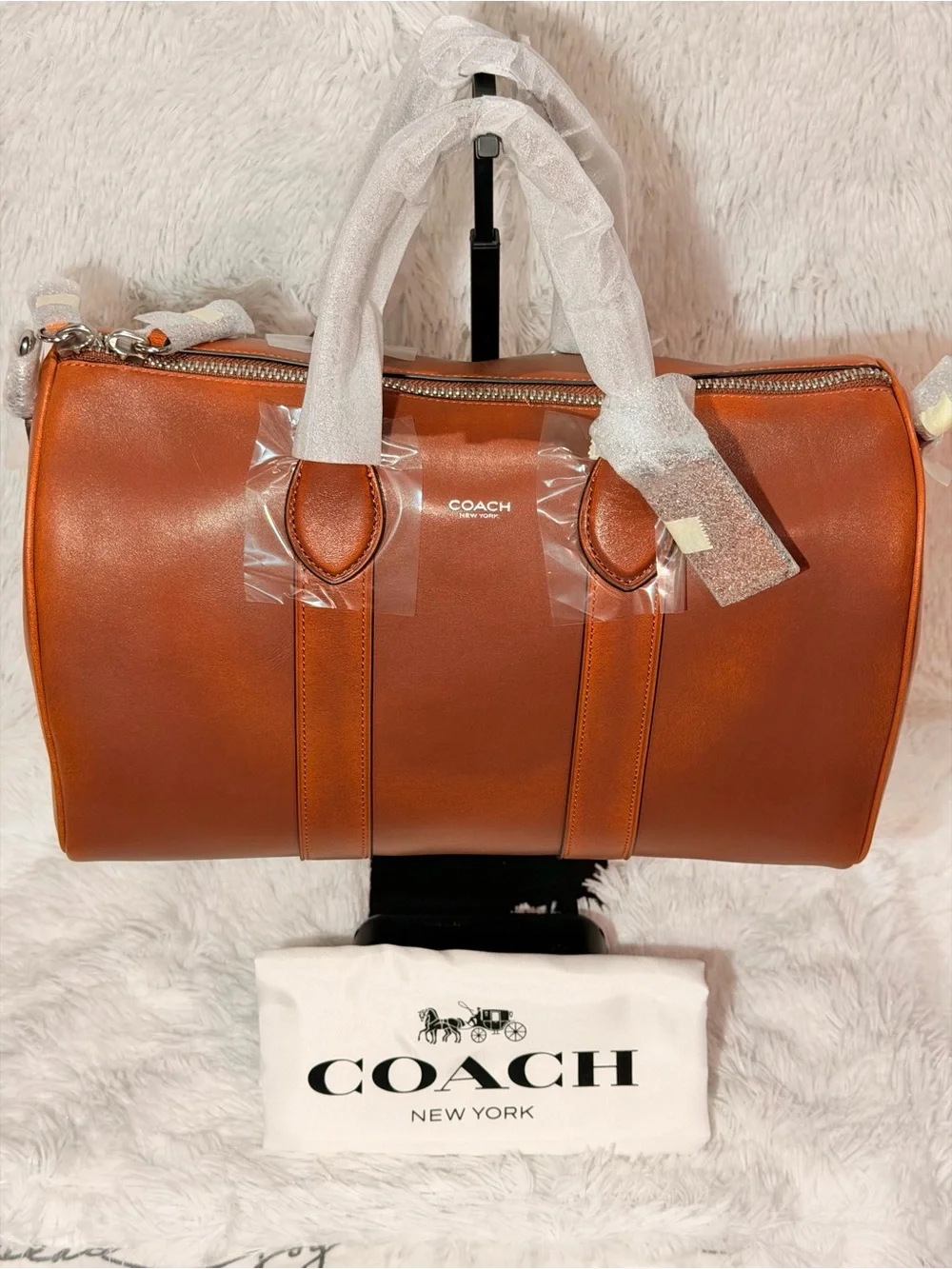 Coach Compass 35 in Brown Loved Leather Saddle/Burnt Sienna NWT